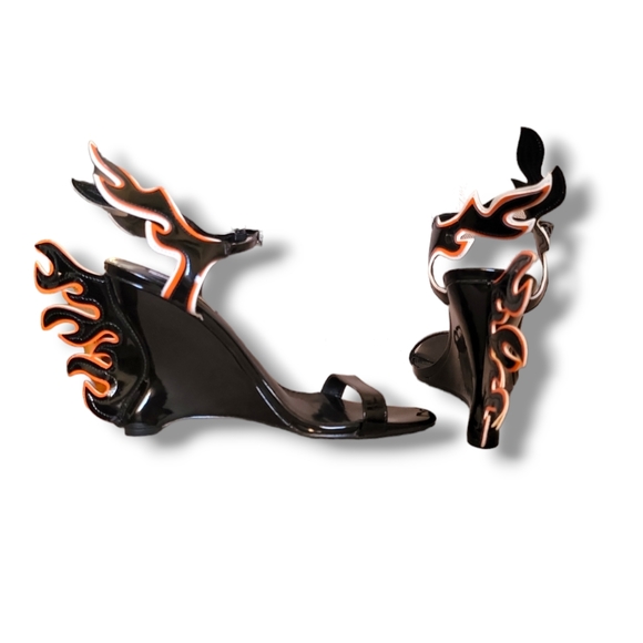 Orange Flame Cape Robbin Wedges - Picture 2 of 6